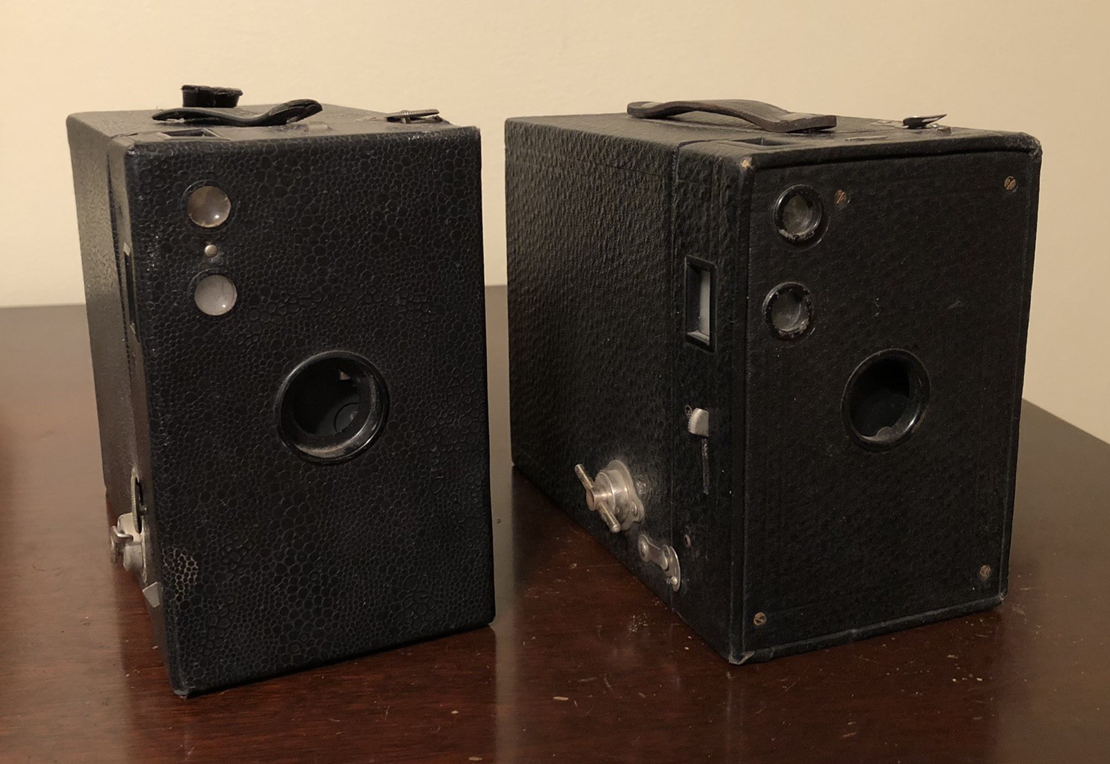 Set of 2 Eastman Kodak Brownie Box Cameras 2A Model B and Rainbow Hawkeye